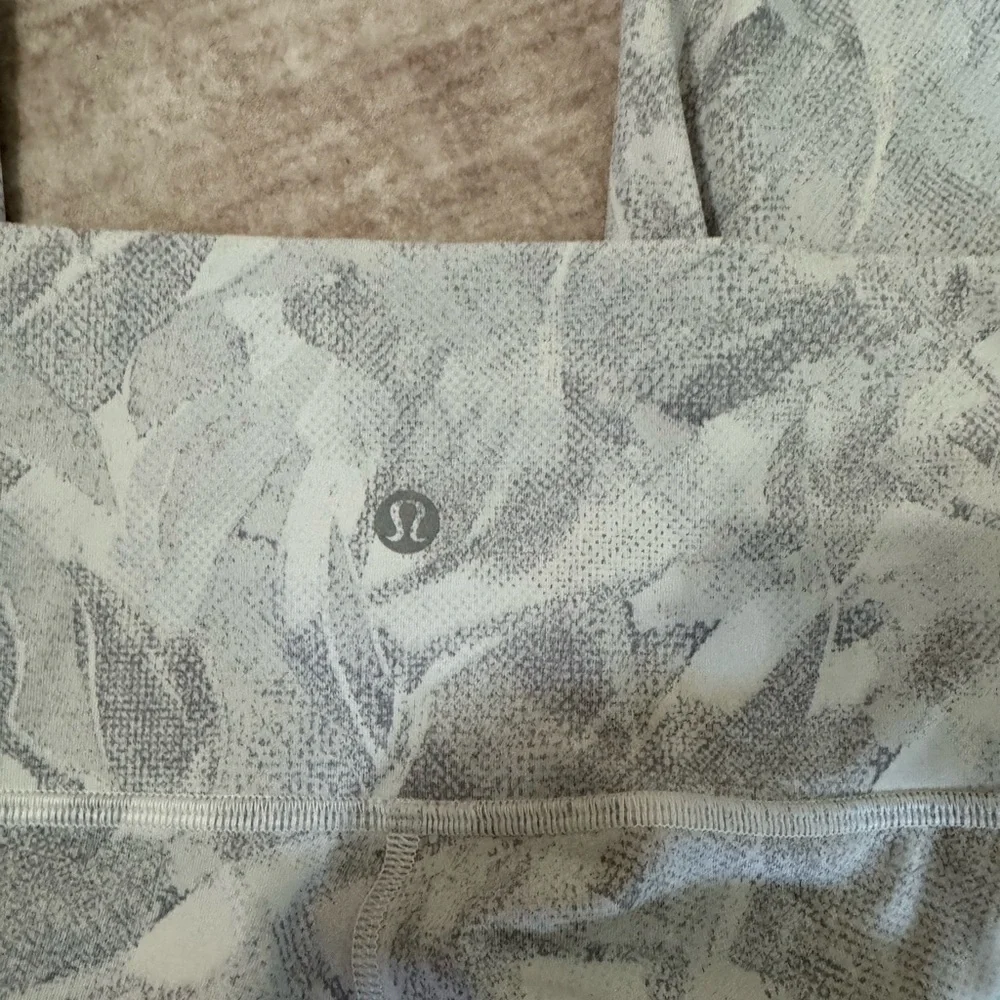 Lululemon Wunder Under Hi-Rise Tight 28